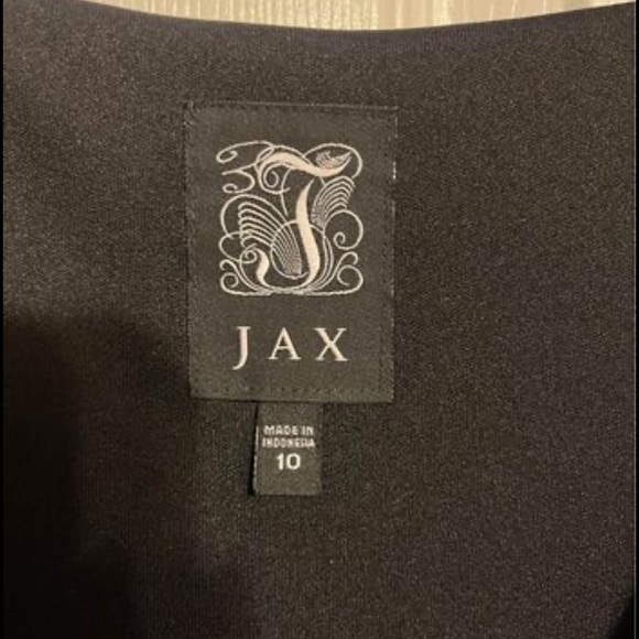 WornONCE/LIKE New- JAX Black dress-very elegant and classy but also sexy!😃 - Picture 5 of 13
